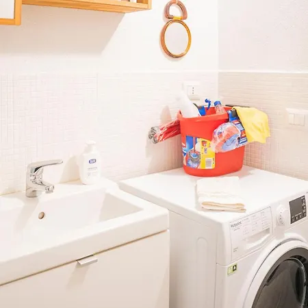 075 - Casa Intimita, Centro Chiavari, 600 Metri Mare * Chiavari