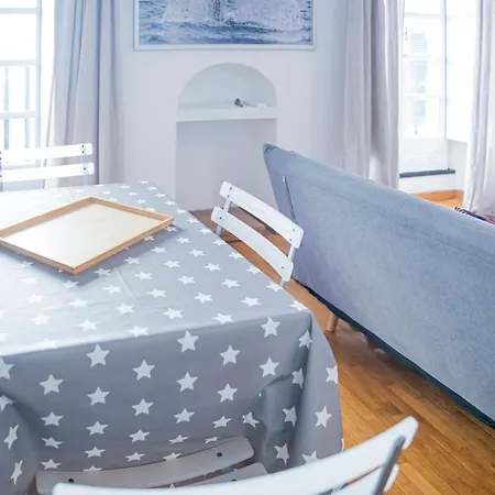 Apartamento 075 - Casa Intimita, Centro Chiavari, 600 Metri Mare *