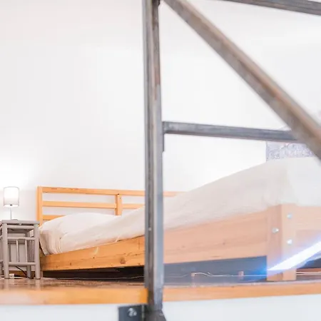 075 - Casa Intimita, Centro Chiavari, 600 Metri Mare